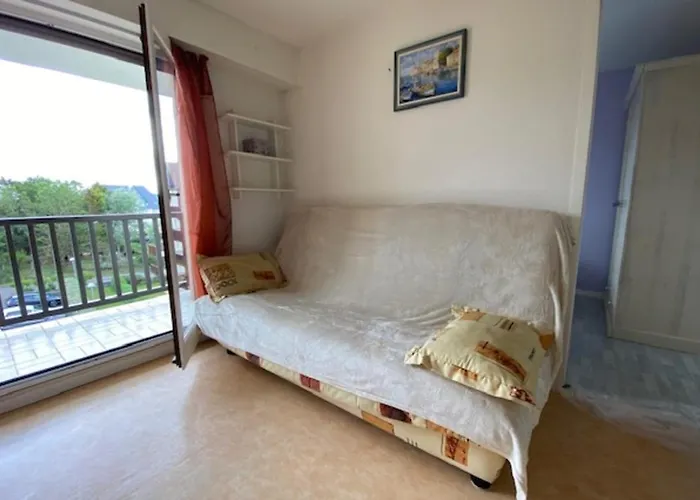 23M Peaceful With Balcony With Sea View !