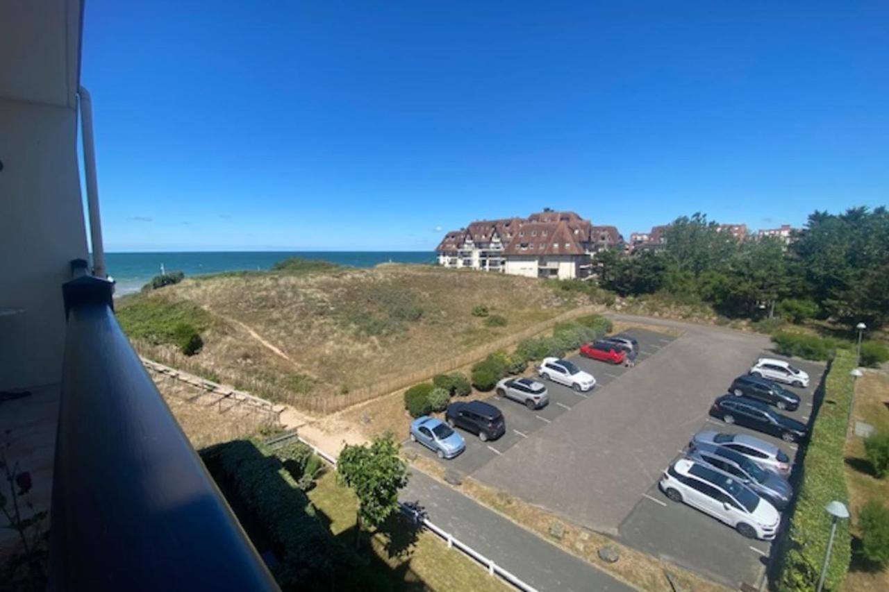 Apartment 23m Peaceful With Balcony With Sea View !